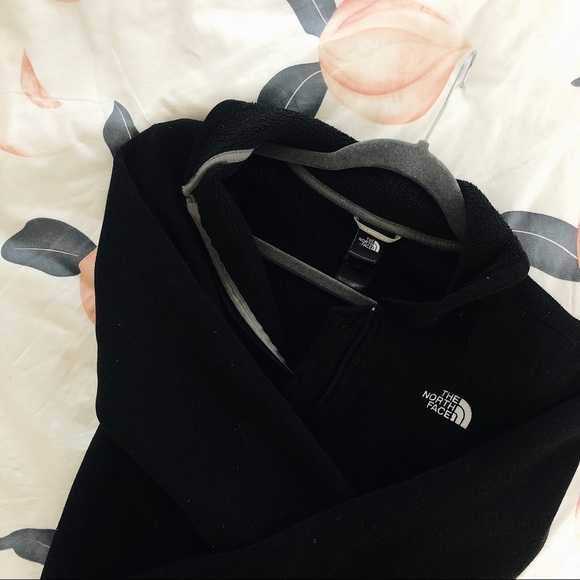 North Face zip up - Picture 2 of 4